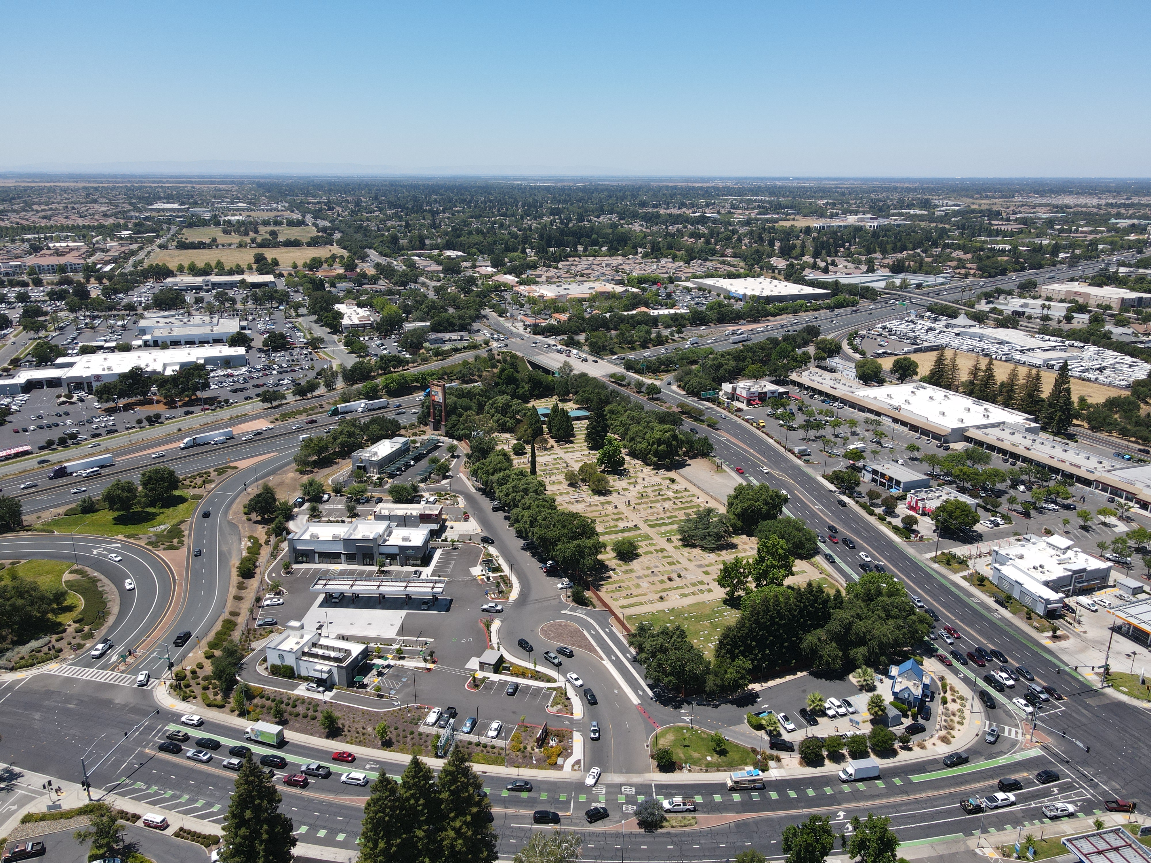 The Plaza at Elk Grove