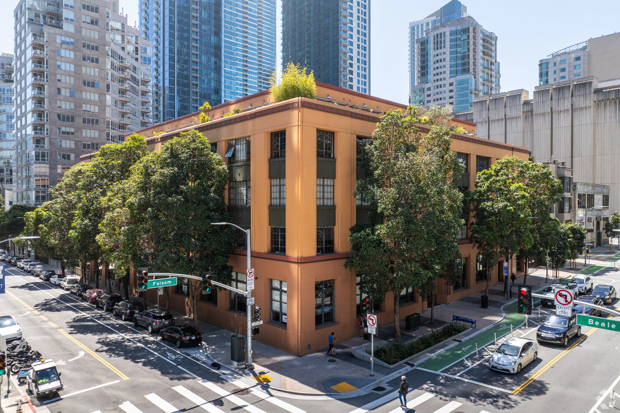 Embarcadero Lofts